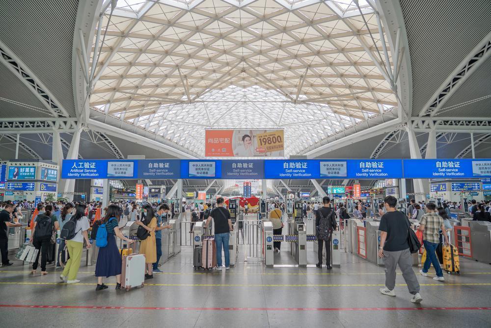 深圳北东莞东接送