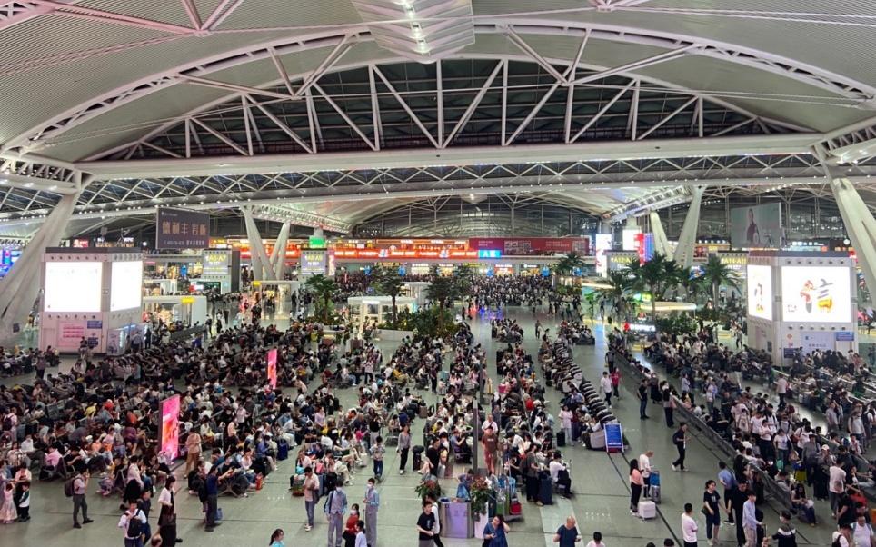 深圳北东莞南站包车接送